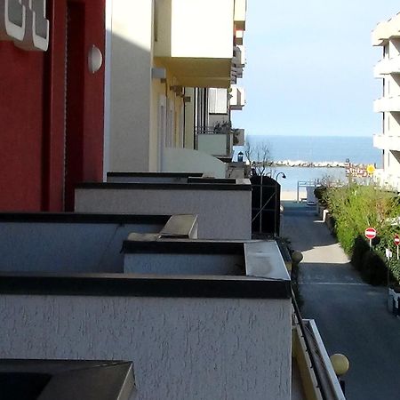 卡拉维拉酒店 贝拉里亚-伊贾马里纳 外观 照片